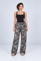 Gray Woodland Print Wide-Leg Pants